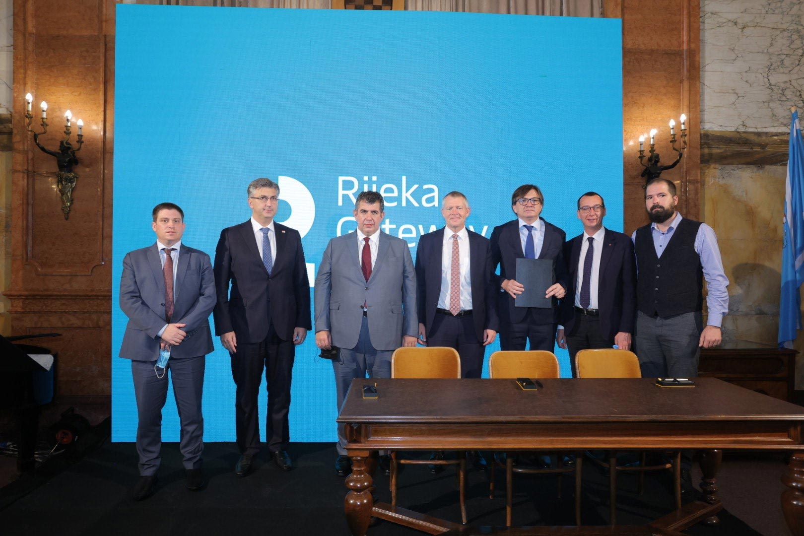 Concession agreement signed for Rijeka Gateway container terminal