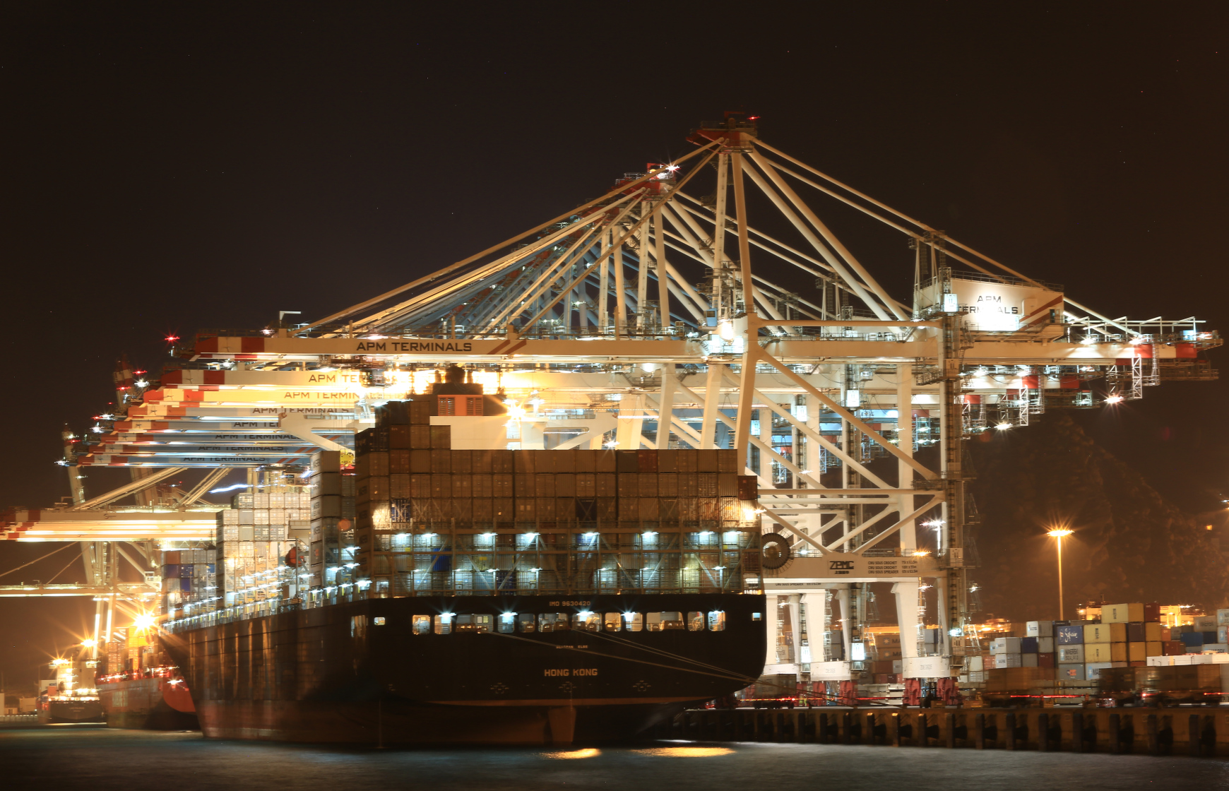 Value Added Services APM Terminals